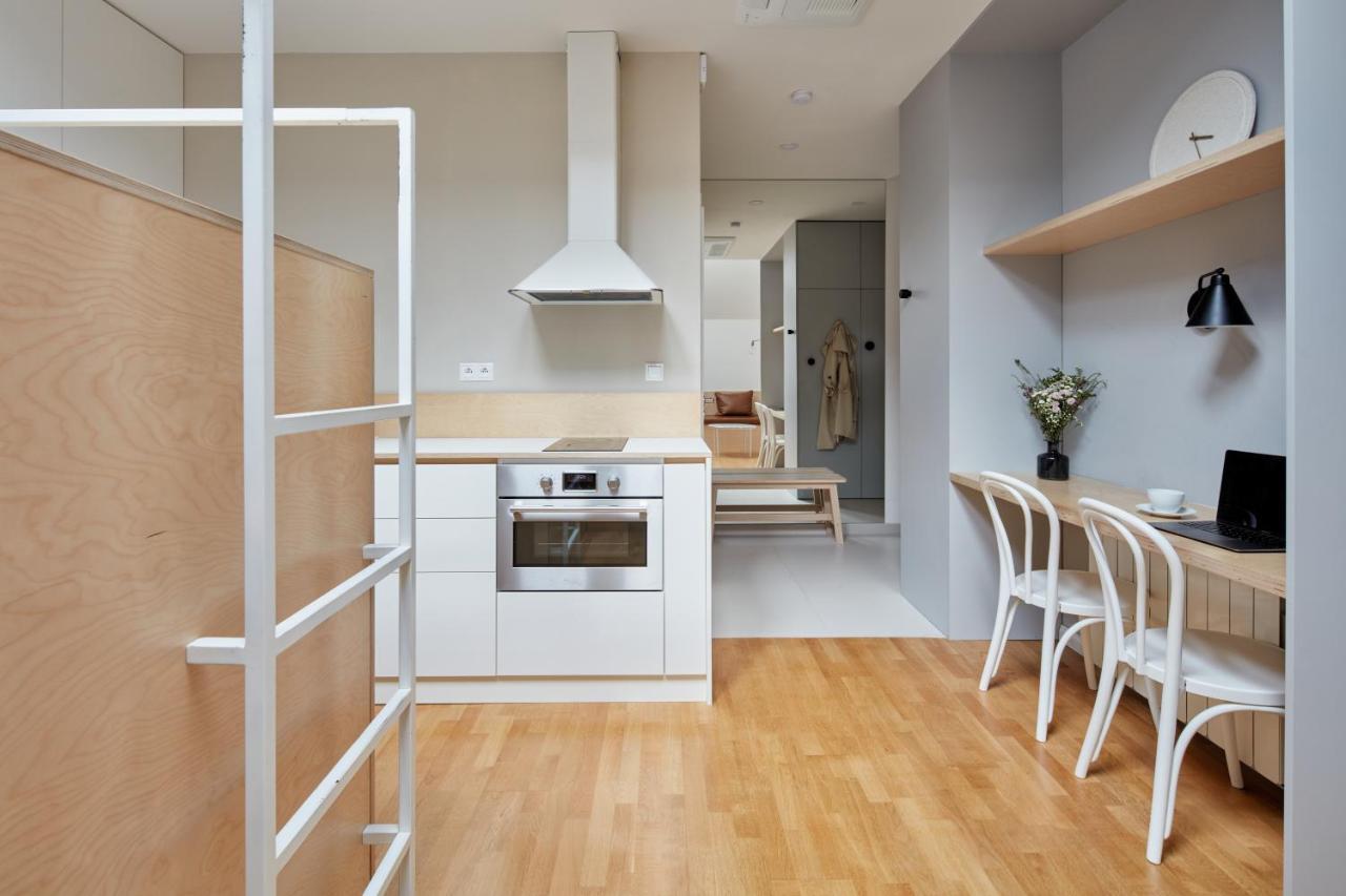 Appartement Sunlit Studio Near Wenceslas Square By Prague Days Extérieur photo
