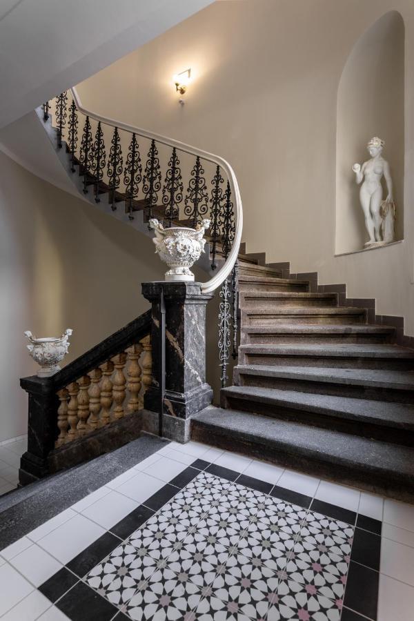 Appartement Sunlit Studio Near Wenceslas Square By Prague Days Extérieur photo